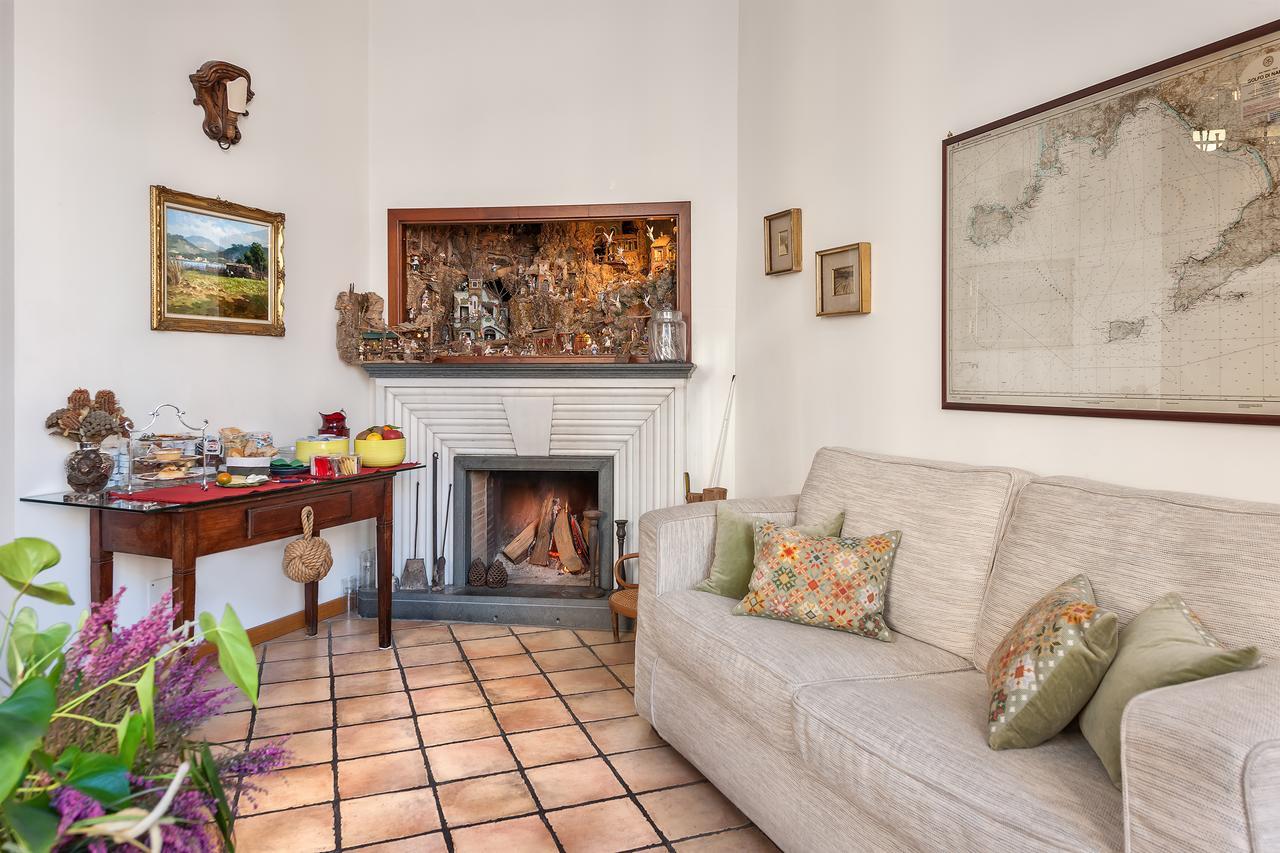 Weekend A Napoli Bed & Breakfast Екстериор снимка