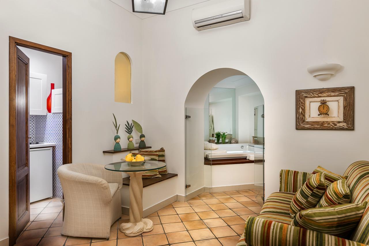 Weekend A Napoli Bed & Breakfast Екстериор снимка